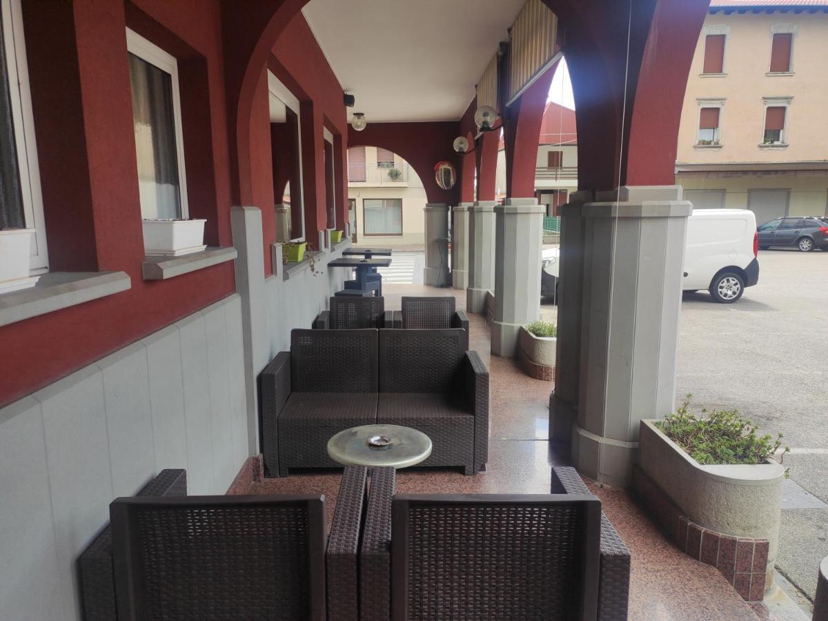 Albergo Al Trieste Nimis Exteriör bild