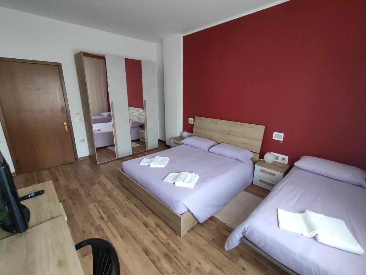 Albergo Al Trieste Nimis Exteriör bild