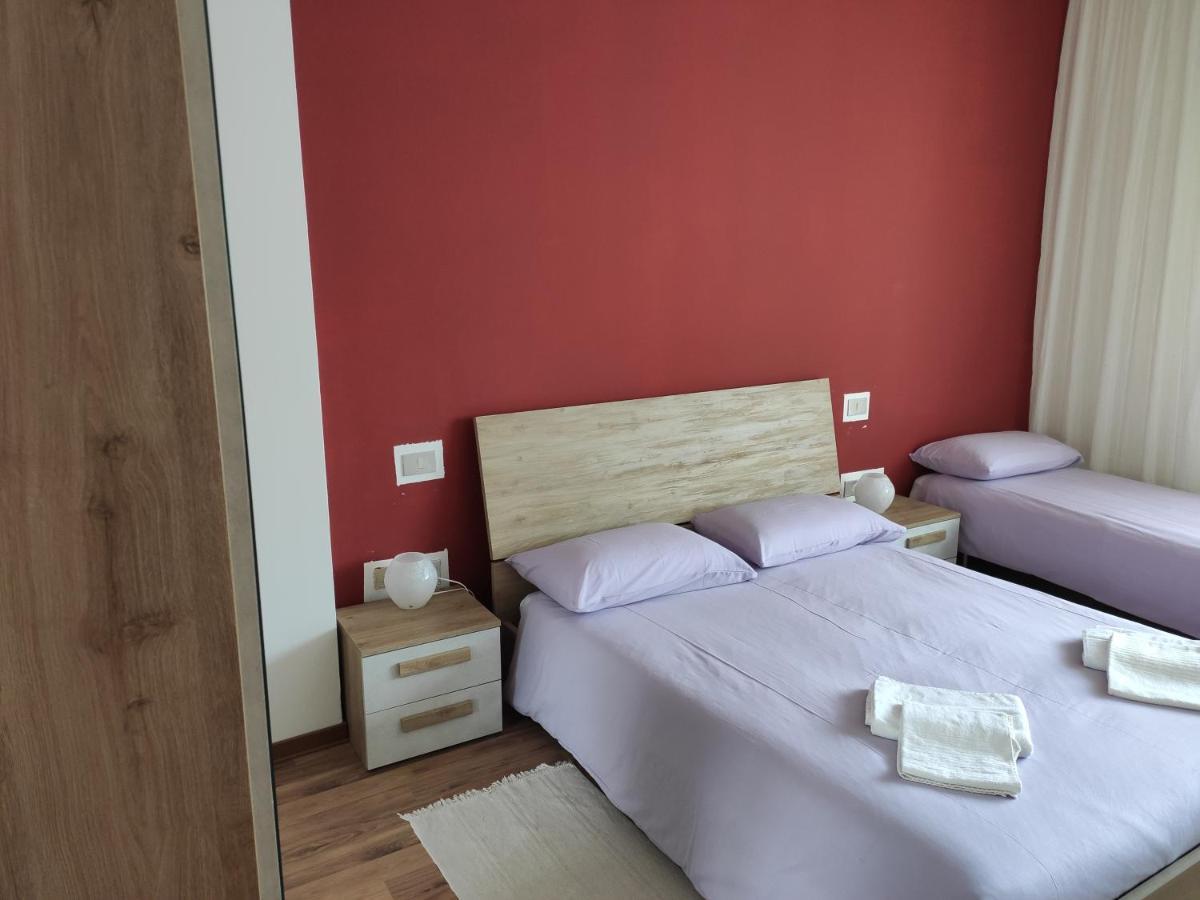 Albergo Al Trieste Nimis Exteriör bild