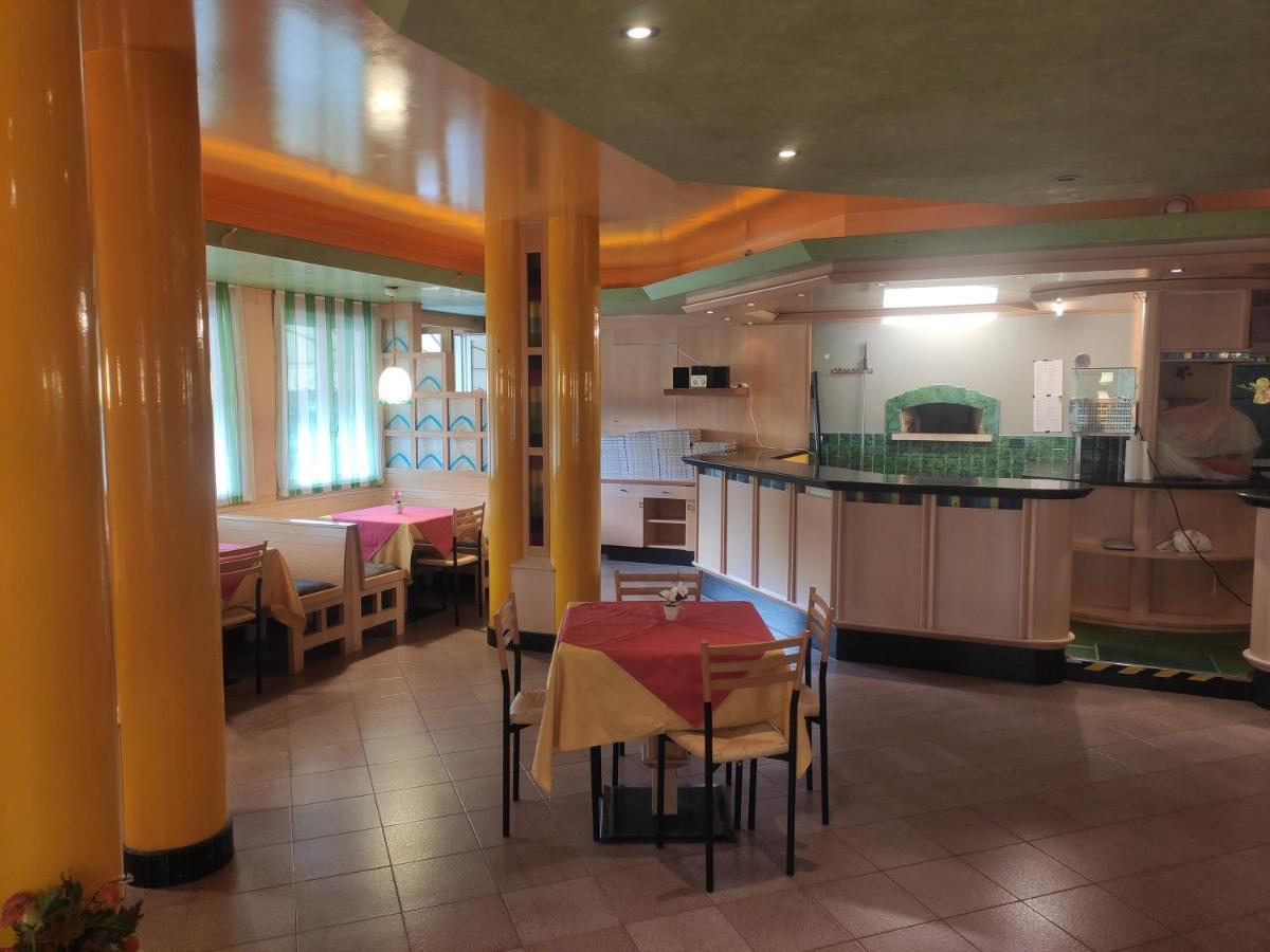 Albergo Al Trieste Nimis Exteriör bild
